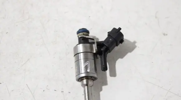 Mini One - Cooper Clubman R55 Fuel injector 0261500029 V7528351