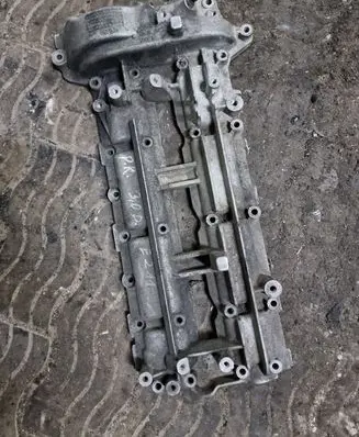 Mercedes-Benz ML W164 Rocker cam cover A6420101230