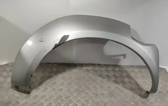Nissan Navara D22 Rear arch trim 93826 93826VK200