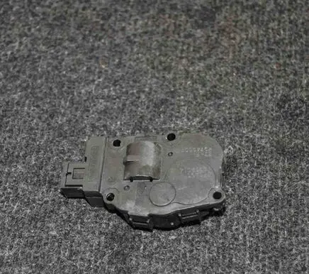 Audi Q5 SQ5 Air flap motor/actuator EFB490K9749007