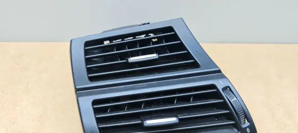 BMW X5 E70 Dashboard side air vent grill/cover trim 9227767