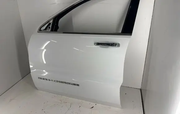 Jeep Grand Cherokee Front door 68274939AD 641AG208 55113639AA