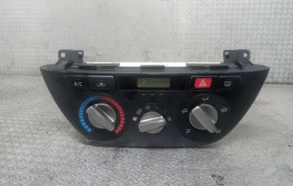 Toyota RAV 4 (XA20) Climate control unit 5590042120