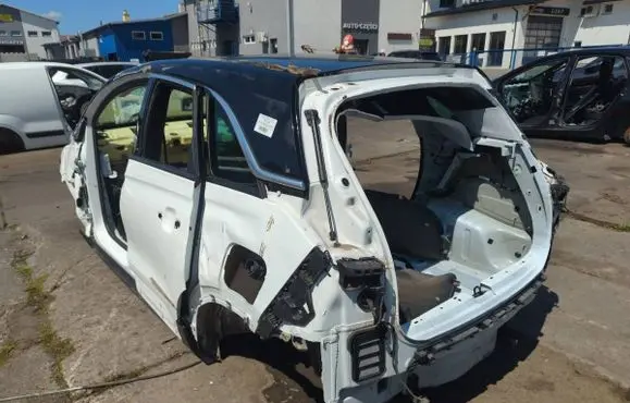 Opel Crossland X Front quarter panel 