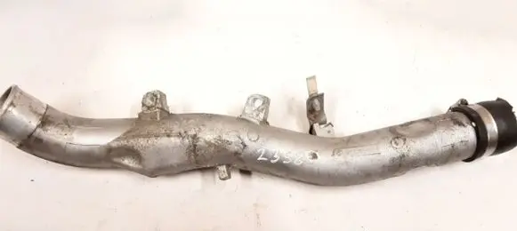 Toyota Avensis T270 Engine coolant pipe/hose 11911D 2358