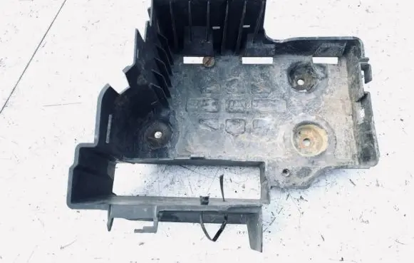 Renault Laguna II Battery box tray 8200183327