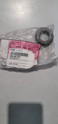 Volkswagen Golf IV Hub lock 90443801 N90443801