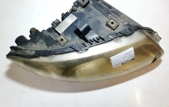 Chrysler Voyager Headlight/headlamp 04857702 5870200000