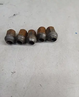 KIA Sorento Nuts/bolts 