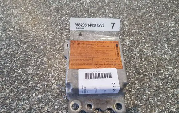 Nissan X-Trail T30 Airbag control unit/module 988208H405