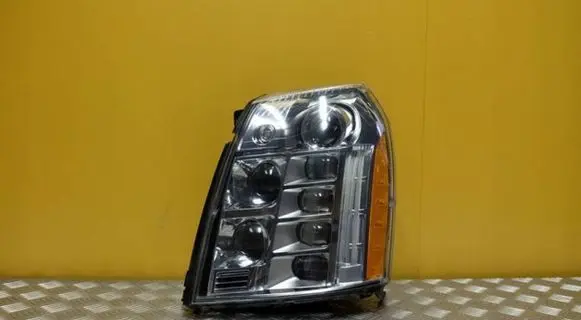 Cadillac Escalade Headlight/headlamp 166889-00 1914