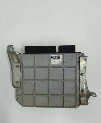 Toyota Verso Engine control unit/module 896610F331