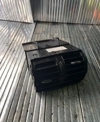 Mercedes-Benz C W203 Dash center air vent grill A2038300454