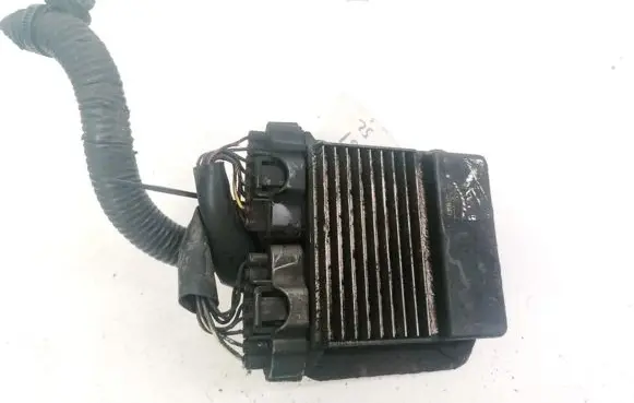 Toyota Corolla Verso AR10 Coolant fan relay 898712050 89871-2050