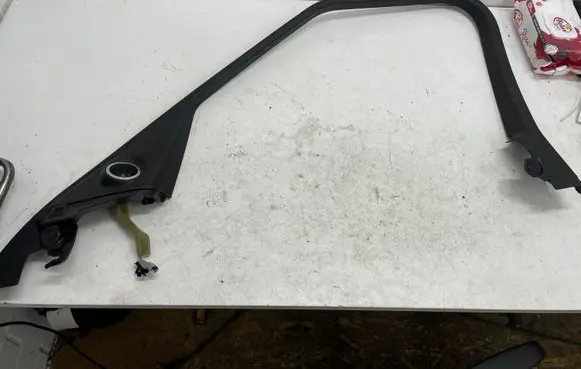 Land Rover Range Rover Sport L494 Other front door trim element DK6220904A