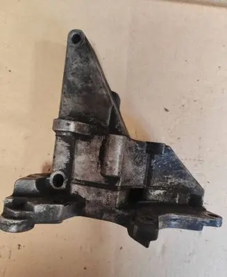 Opel Omega B1 Generator/alternator bracket 22427869