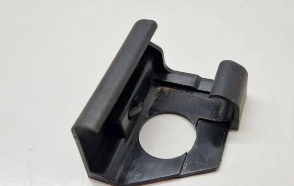BMW 3 G20 G21 Front driver seat rail trim 7448267