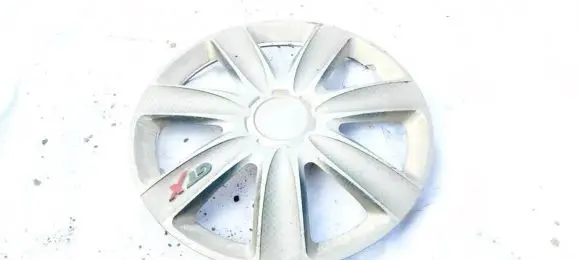 Volvo V50 R16 wheel hub/cap/trim 