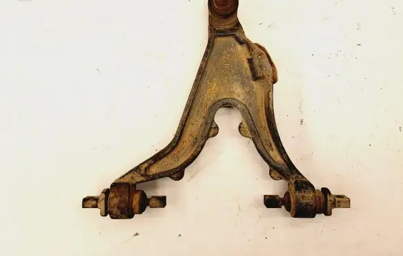 Volvo S70 V70 V70 XC Front lower control arm/wishbone 