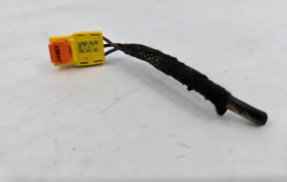Volkswagen Polo VI Airbag squib ring wiring 3C8972563