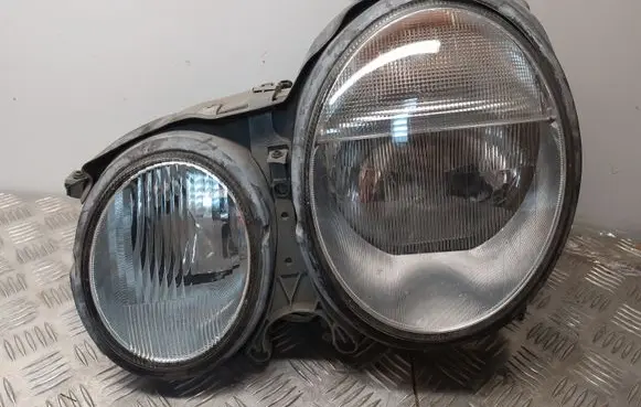 Mercedes-Benz E W210 Headlight/headlamp