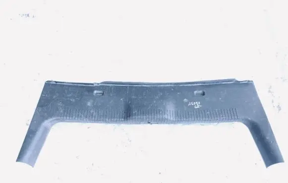 Volkswagen Golf IV Other trunk/boot trim element 1j6863459c