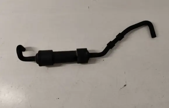 Volkswagen PASSAT B6 Vacuum air tank 03G129808C