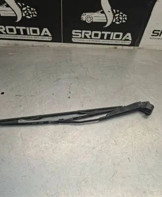 Mercedes-Benz ML W163 Rear wiper blade arm 38688