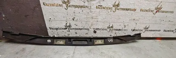BMW 7 E65 E66 Trunk door license plate light bar 7134036 25891810