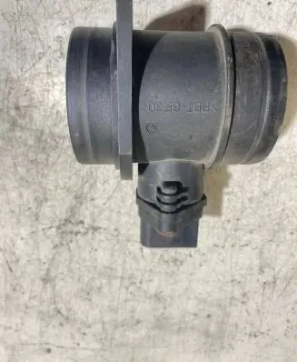 Volkswagen Caddy Mass air flow meter 038906461B
