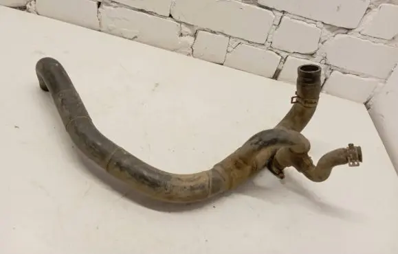 Volkswagen Transporter - Caravelle T4 Engine coolant pipe/hose 04412101L