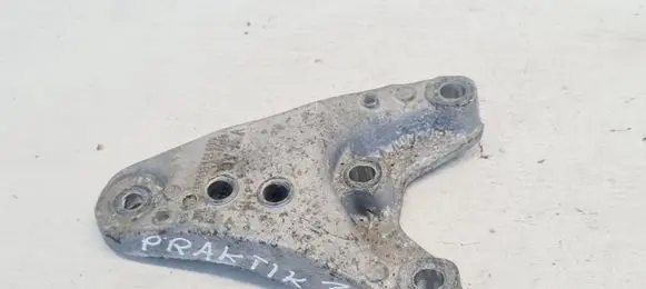 Skoda Praktik (5J8) Engine mounting bracket 6Q0199135AB