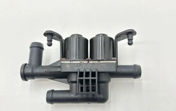 BMW 7 F01 F02 F03 F04 Coolant heater control valve 9310349