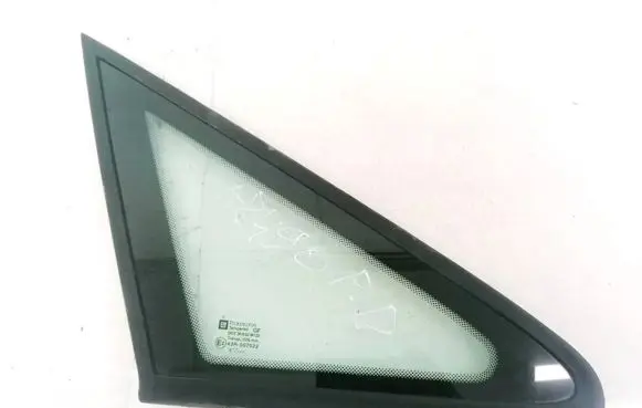 Opel Zafira A Front triangle window/glass 