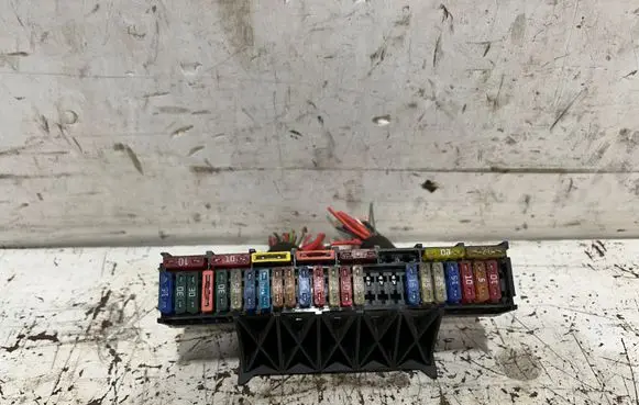 Volkswagen Sharan Fuse box set 0649