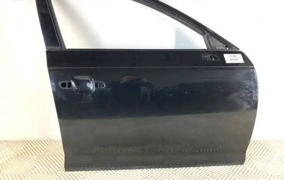Audi A4 S4 B9 8W Front door LY9T