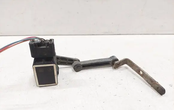 Mercedes-Benz R W251 Air suspension front height level sensor A0105427717 301105