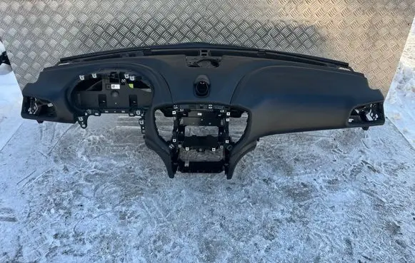 Maserati Ghibli Dashboard 670012661