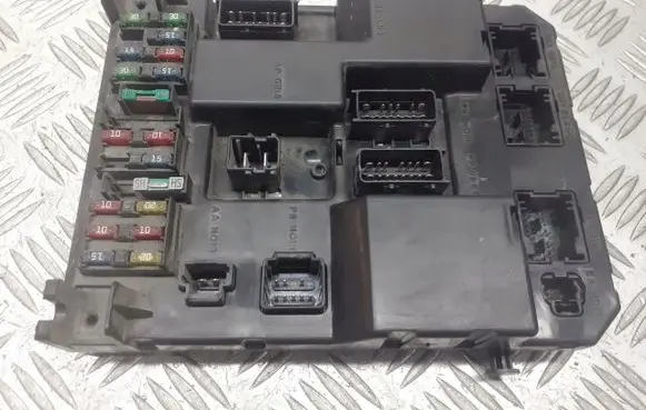 Peugeot 307 High voltage junction box 96511970800R