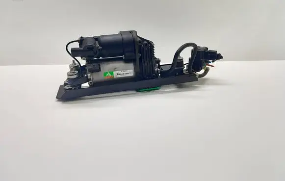 BMW 5 E60 E61 Air suspension compressor/pump 6789937 678993702 37106789937