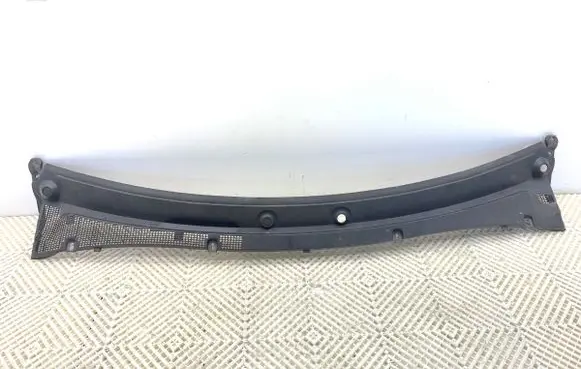 Opel Movano B Wiper trim 668110010R