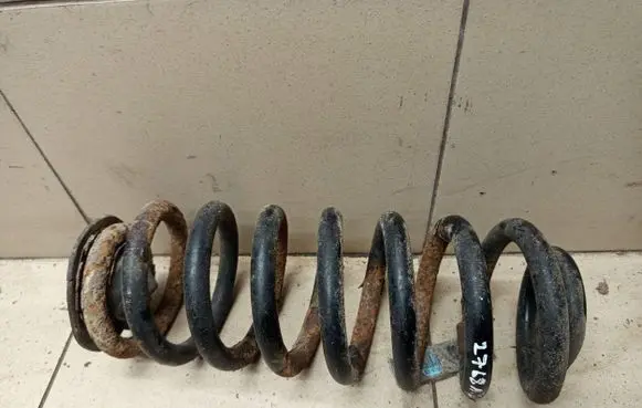 BMW X5 E53 Rear coil spring