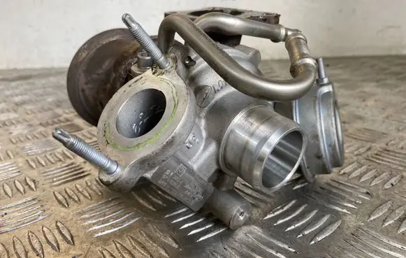 Peugeot 2008 I Turbo 9805762680 8499660002 UGC107598