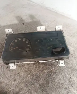Speedometer (instrument cluster)