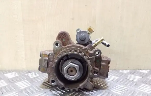 Ford Focus Fuel injection high pressure pump A2C53384062 5WS40893