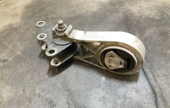 Fiat Ducato Engine mount bracket L092101086005266