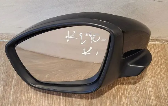 Citroen DS3 Front door electric wing mirror E8049114