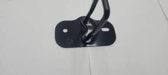 Tesla Model Y Engine bonnet/hood lock/latch loop/hook 150571200B 1505712-00-B 1505712