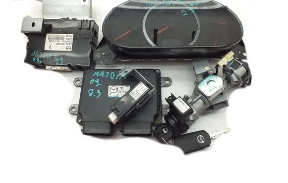 Mazda 5 Engine ECU kit and lock set CE4967560B