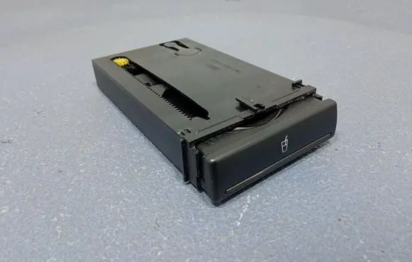 Audi A3 S3 8L Glove box 8L0862534C